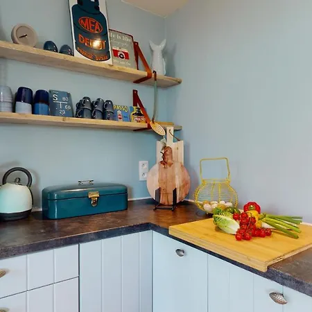 Sintpieter18 @lo-ghis Vakantiewoning Дом отдыха